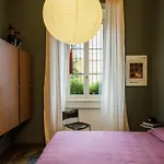 Bright And Quiet 1920\'S Apt In The City Center